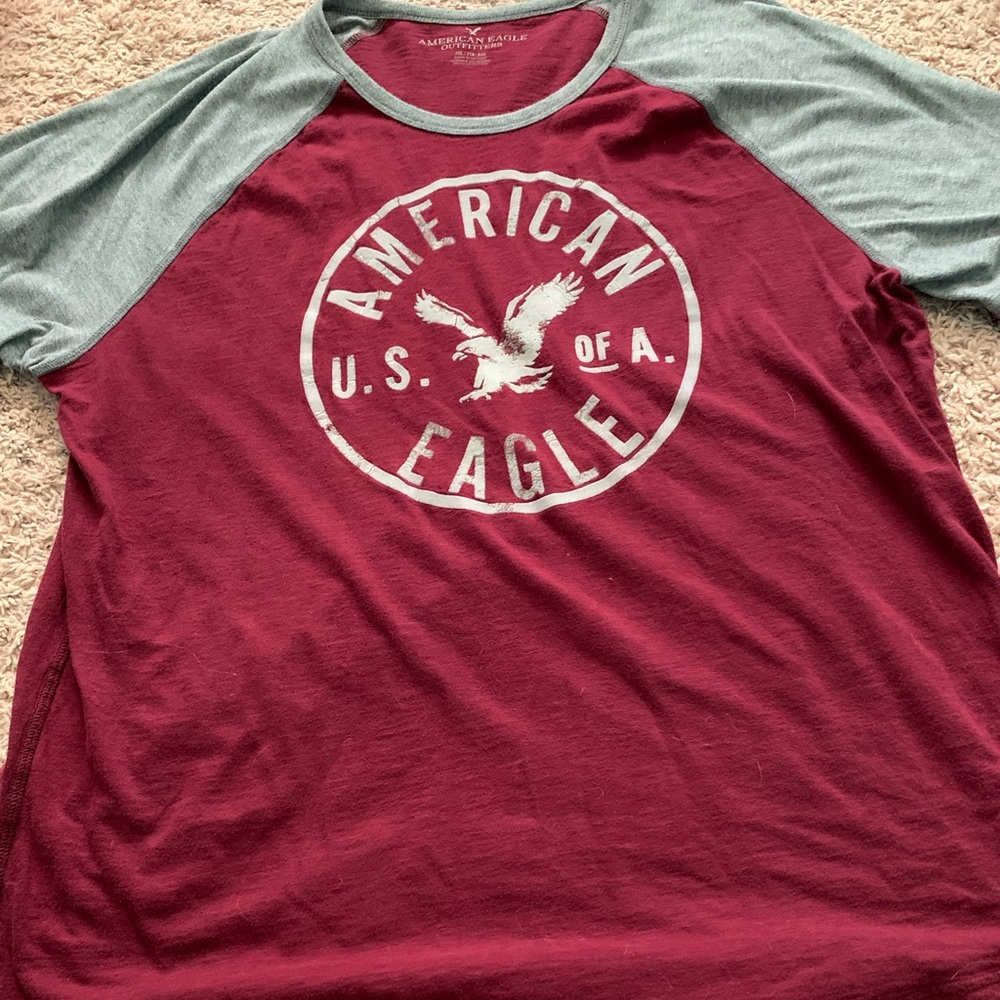 Men’s American Eagle T-shirt